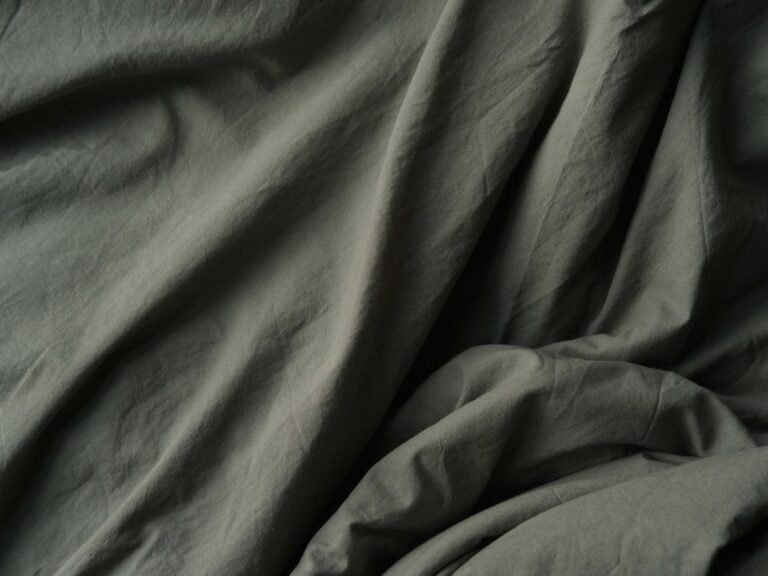 Discover the Best Fabrics for Comfortable and Stylish Bed Sheets