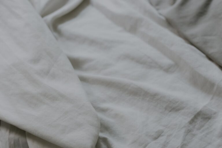 A Comprehensive Review of DreamWoven’s Most Popular Bed Sheet Sets